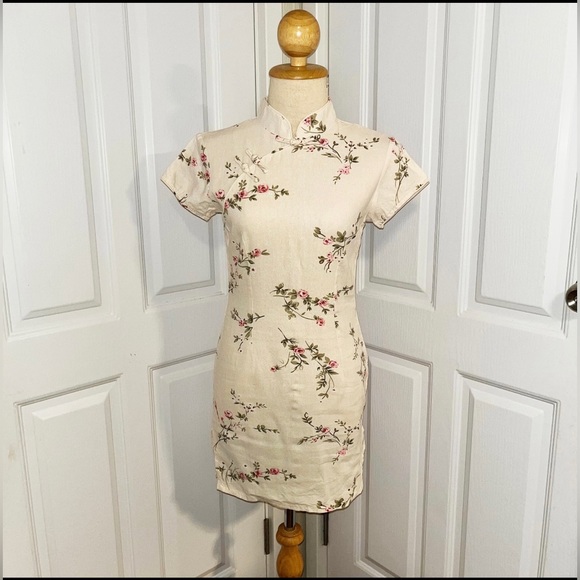American Vintage Dresses & Skirts - Cotton Pale Pink Roses Chinese Mandarin Oriental
Cheongsam Qipao Dress